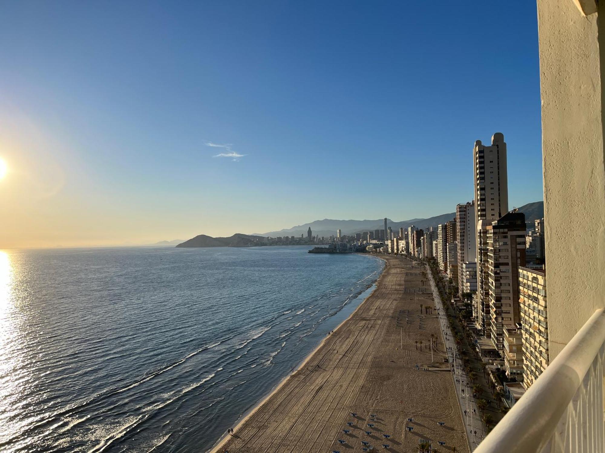 Gestion Inmobiliaria Carmona Rent Apartment Benidorm Exterior photo